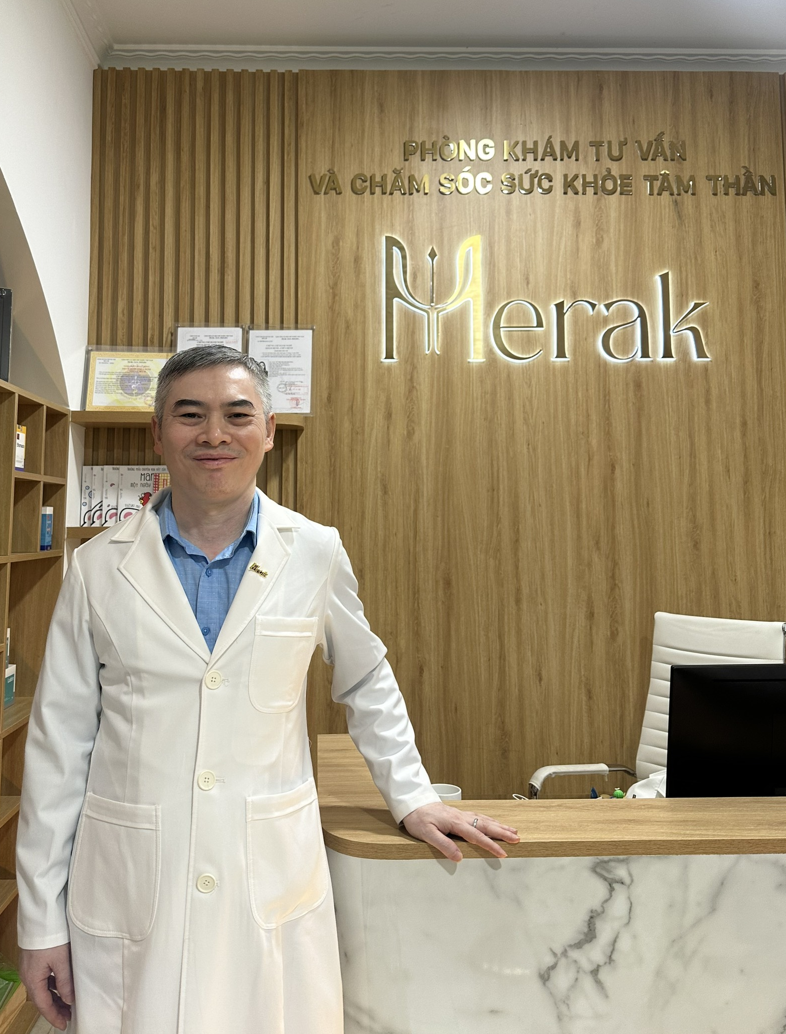Bác sĩ CKI Nguyễn Mạnh Hoàn