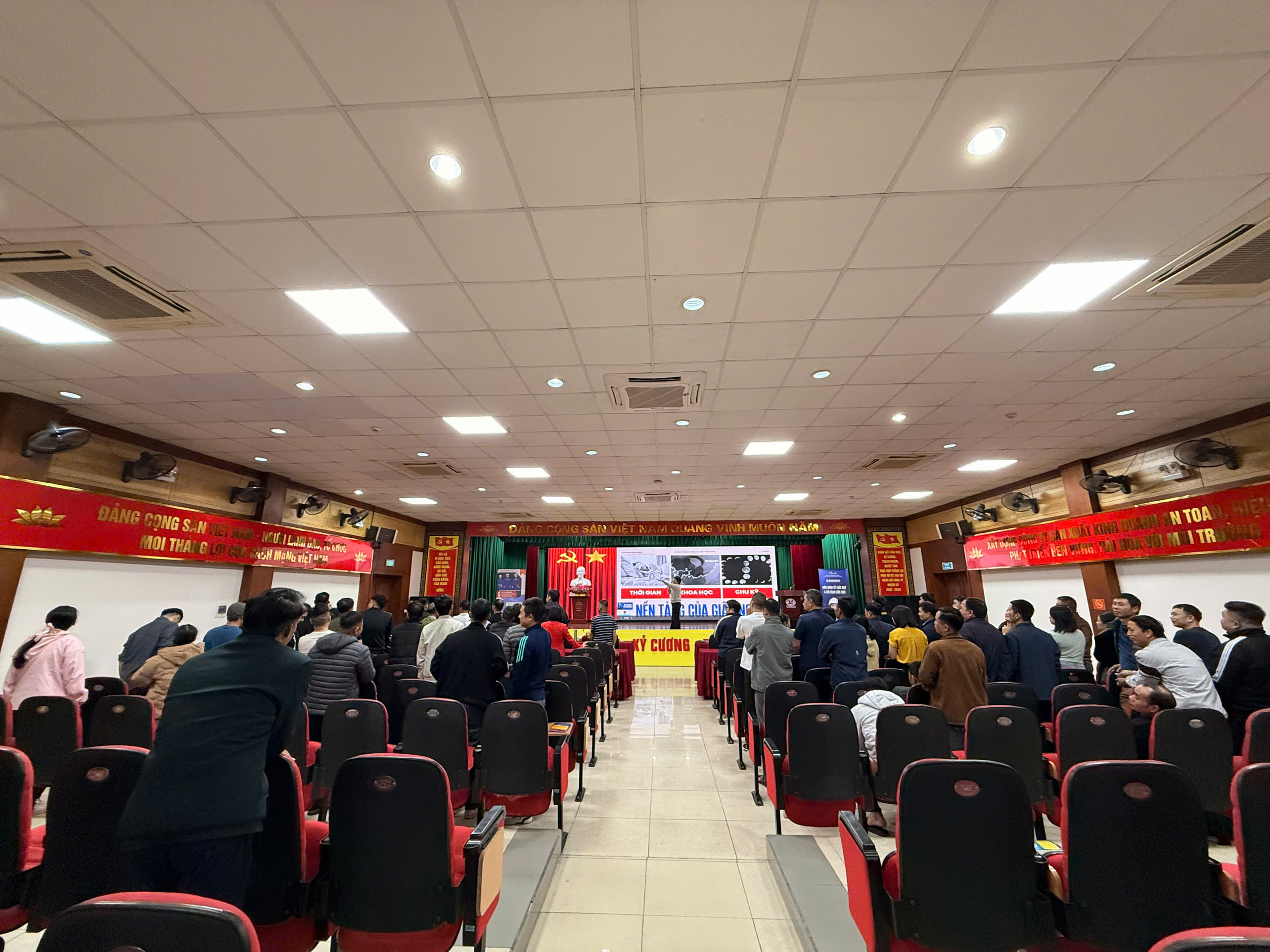 z7362754636589_52d7f99b803d02a90dc8ceb8e900179d